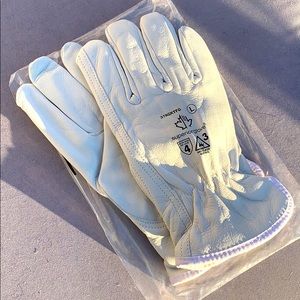 NWOT Arc Flash rated Goatskin Driver’s gloves LG/9